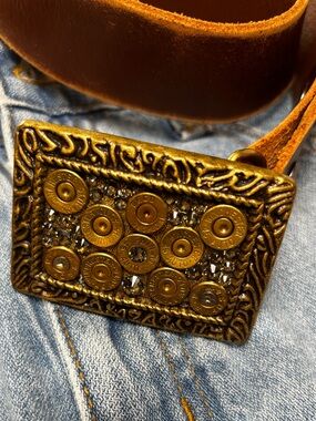 Pretty Hunter Winchester Ornate Brass Buckle and XL Leather belt